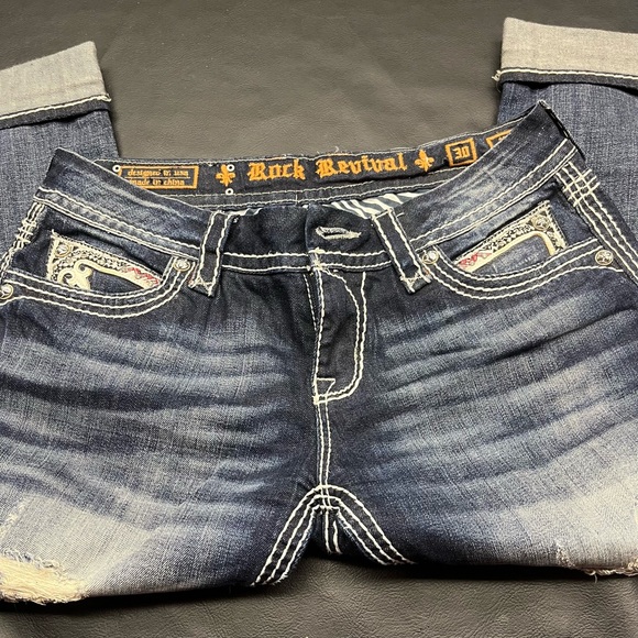 Rock Revival Capris - Size 30 - Worn once/Like brand new - Picture 4 of 12